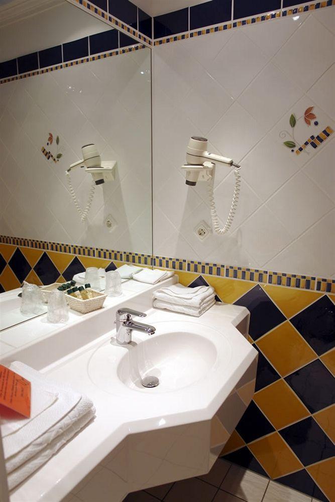 Hotel Kandler Notzing Buitenkant foto