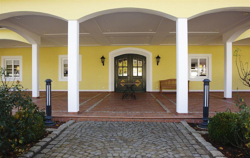 Hotel Kandler Notzing Buitenkant foto