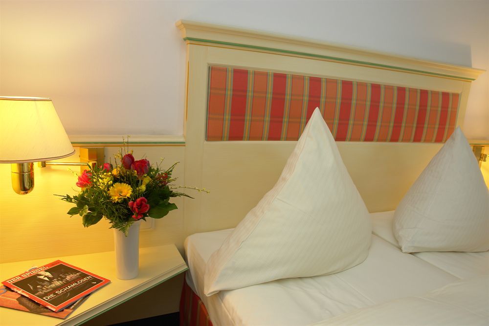 Hotel Kandler Notzing Buitenkant foto