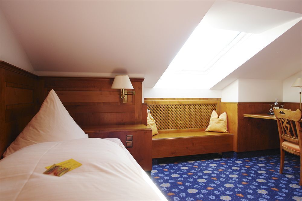 Hotel Kandler Notzing Buitenkant foto